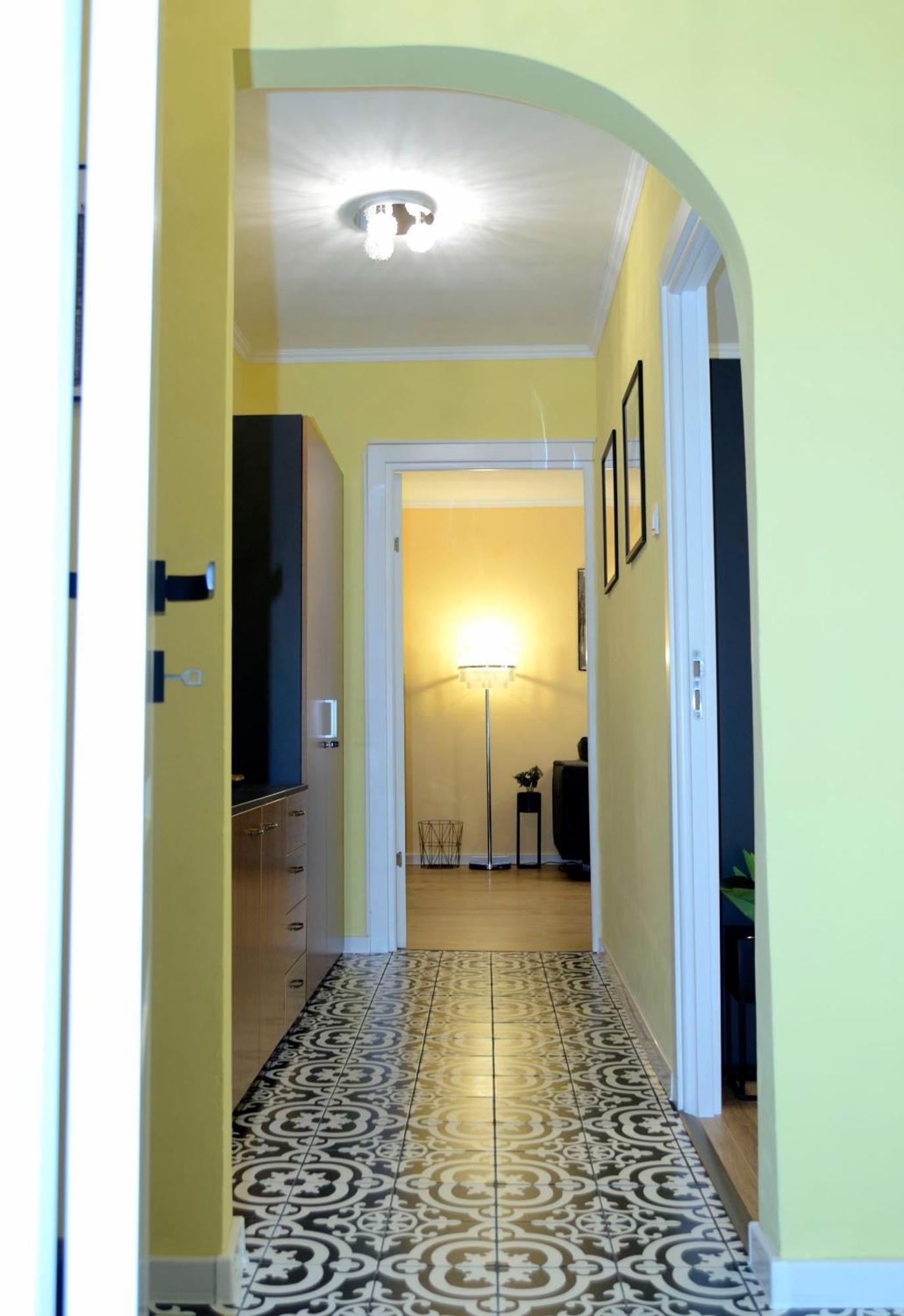 Cozy 2 Rooms Apartment Drumul Taberei Bucareste Exterior foto