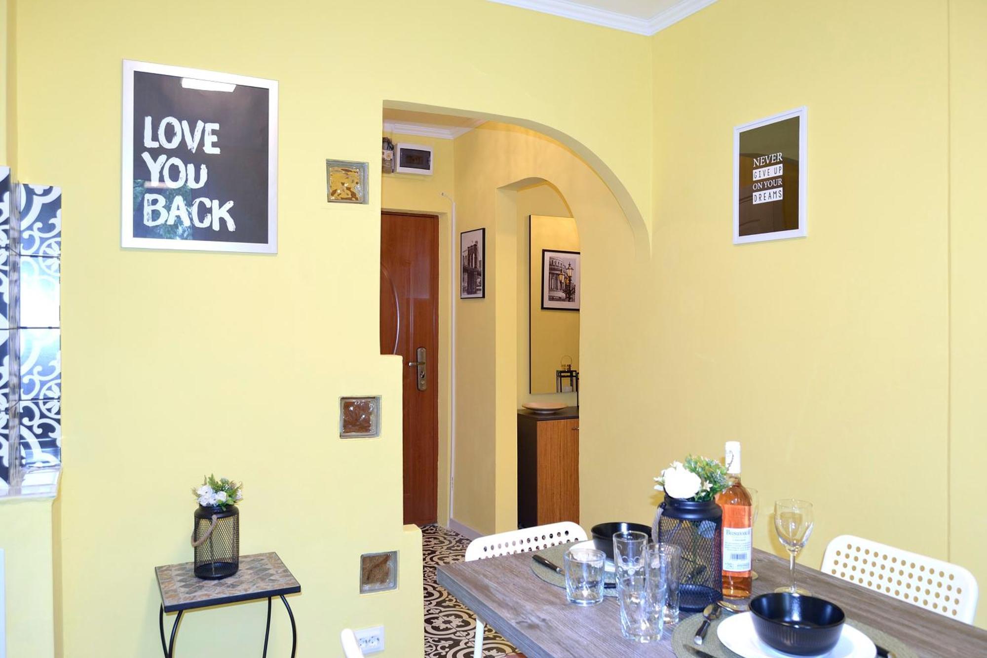 Cozy 2 Rooms Apartment Drumul Taberei Bucareste Exterior foto