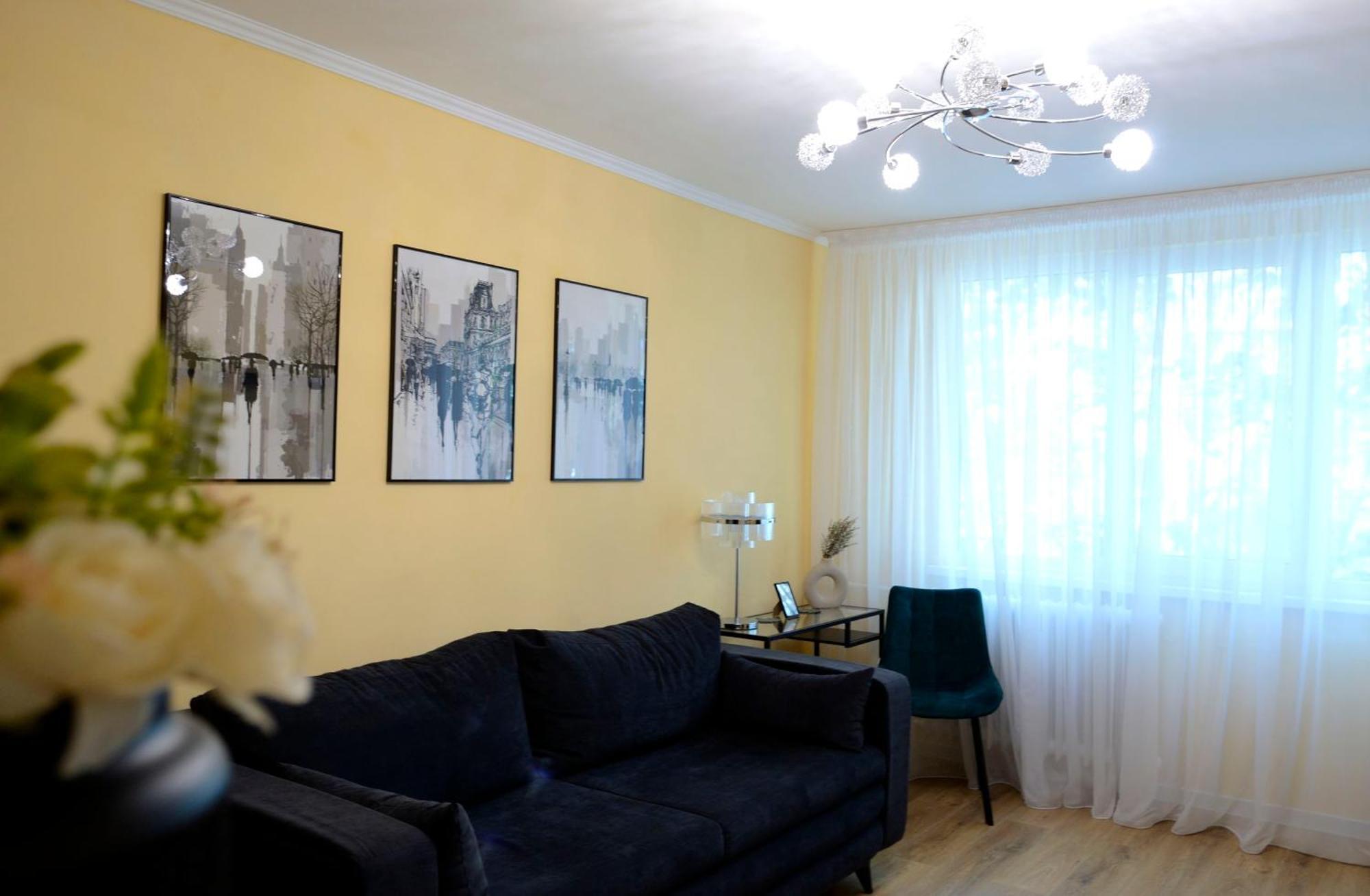 Cozy 2 Rooms Apartment Drumul Taberei Bucareste Exterior foto