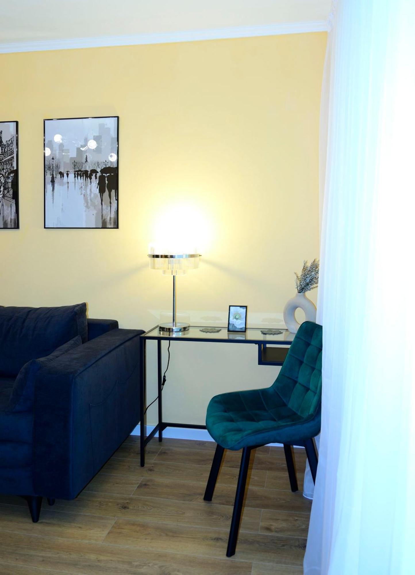 Cozy 2 Rooms Apartment Drumul Taberei Bucareste Exterior foto